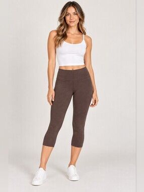 Pact Brown Organic Cotton Capri Leggings